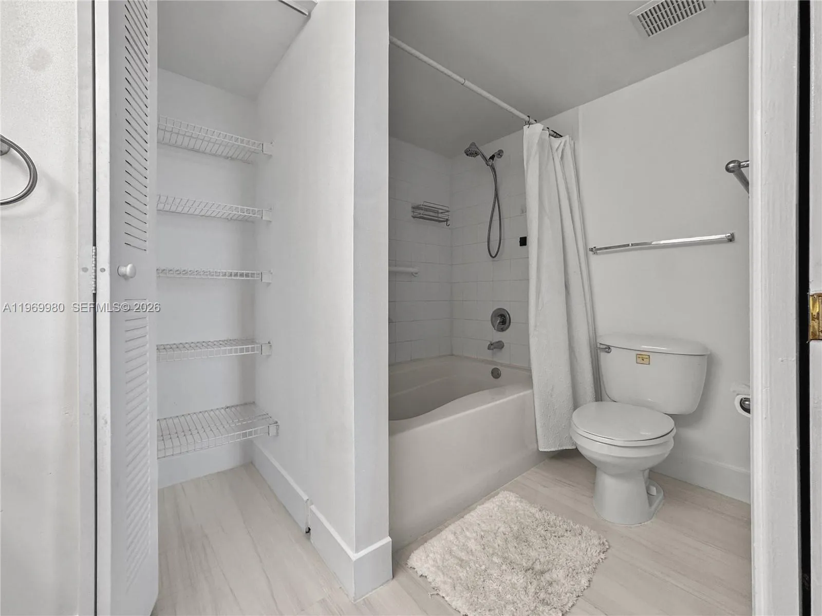 Miramar, Florida 33025, 3 Bedrooms Bedrooms, ,2 BathroomsBathrooms,Residential Lease,For Rent,A11969980