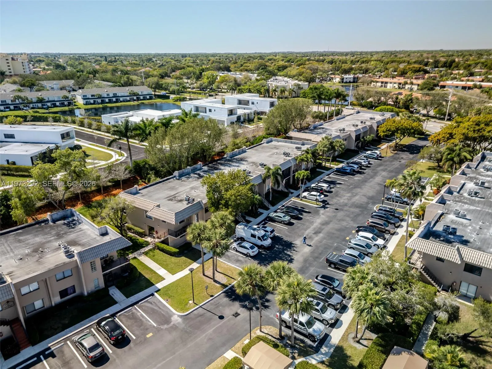370 Racquet Club Rd 101, Weston, Florida 33326, Weston, Florida 33326, 2 Bedrooms Bedrooms, ,2 BathroomsBathrooms,Residential Lease,For Rent,370 Racquet Club Rd 101, Weston, Florida 33326,A11973292