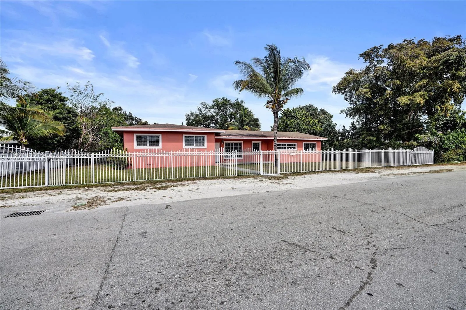 1775 Ne 147th St, Miami, Florida 33181, Miami, Florida 33181, 3 Bedrooms Bedrooms, ,2 BathroomsBathrooms,Residential,For Sale,1775 Ne 147th St, Miami, Florida 33181,A11967055