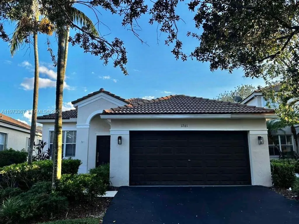 1761 Aspen Ln, Weston, Florida 33327, Weston, Florida 33327, 3 Bedrooms Bedrooms, ,2 BathroomsBathrooms,Residential Lease,For Rent,1761 Aspen Ln, Weston, Florida 33327,A11973307