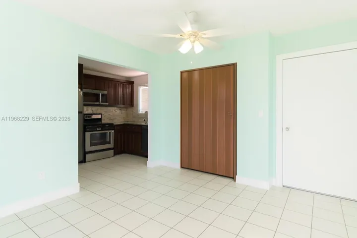 8895 Fontainebleau Blvd 504, Miami, Florida 33172