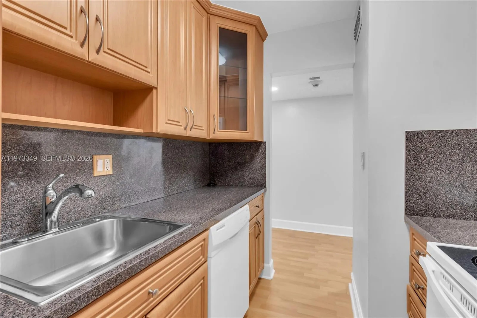 5055 Nw 7th St 504, Miami, Florida 33126, Miami, Florida 33126, 2 Bedrooms Bedrooms, ,2 BathroomsBathrooms,Residential,For Sale,5055 Nw 7th St 504, Miami, Florida 33126,A11973349