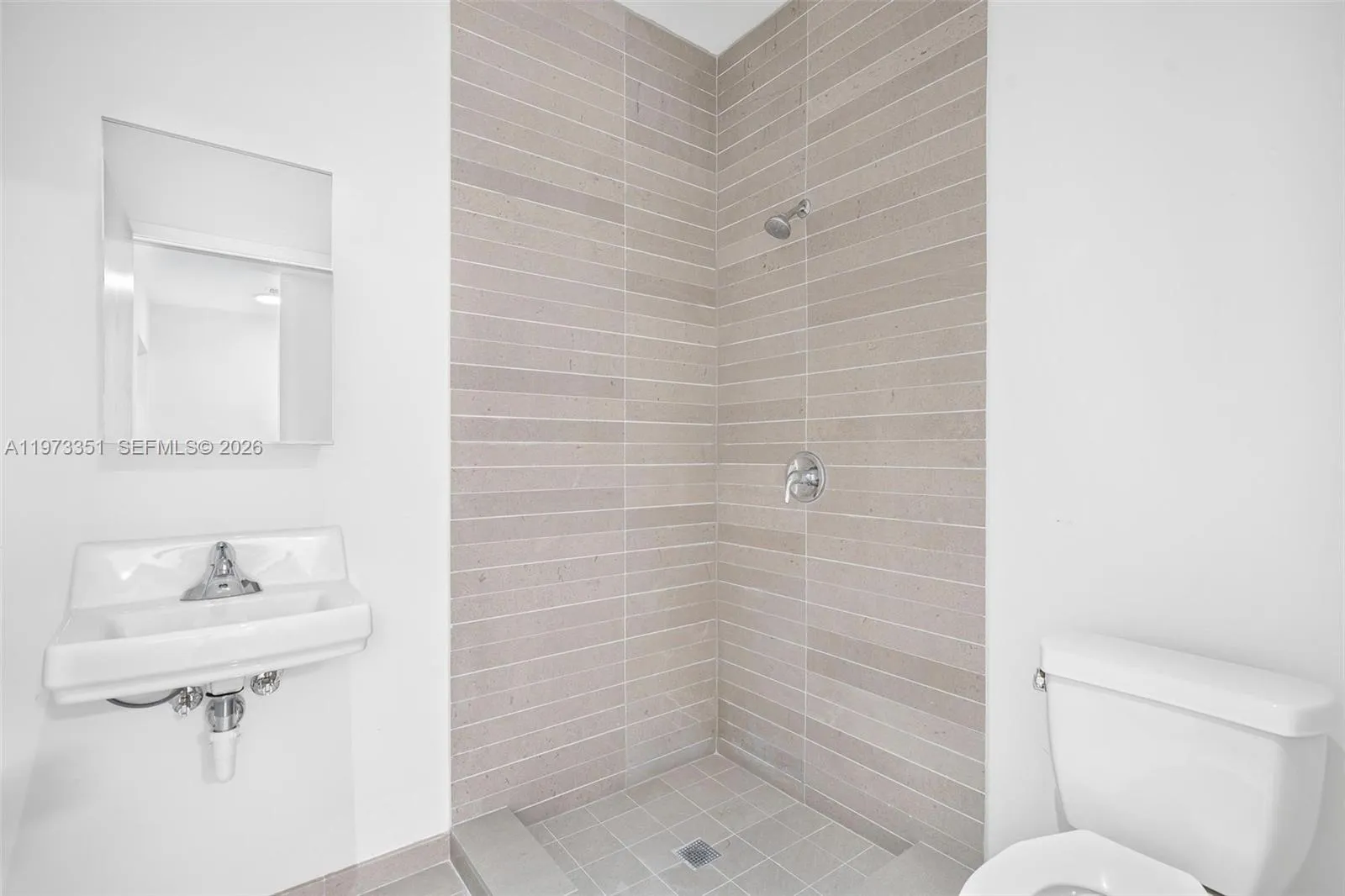 88 Sw 7th St 4203, Miami, Florida 33130, Miami, Florida 33130, 4 Bedrooms Bedrooms, ,4 BathroomsBathrooms,Residential Lease,For Rent,88 Sw 7th St 4203, Miami, Florida 33130,A11973351