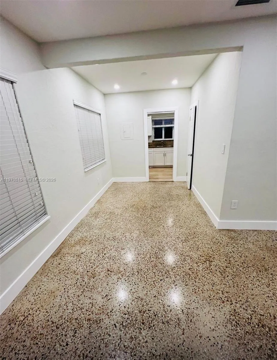 12000 Ne 9th Ave 1, Biscayne Park, Florida 33161, Biscayne Park, Florida 33161, 1 Bedroom Bedrooms, ,1 BathroomBathrooms,Residential Lease,For Rent,12000 Ne 9th Ave 1, Biscayne Park, Florida 33161,A11970815