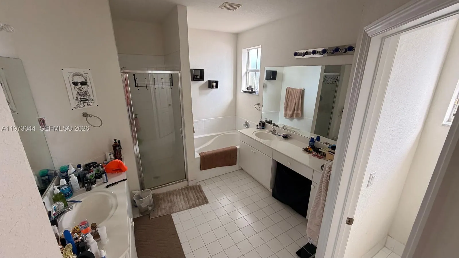 7586 Nw 113th Path 0, Doral, Florida 33178, Doral, Florida 33178, 5 Bedrooms Bedrooms, ,4 BathroomsBathrooms,Residential Lease,For Rent,7586 Nw 113th Path 0, Doral, Florida 33178,A11973344