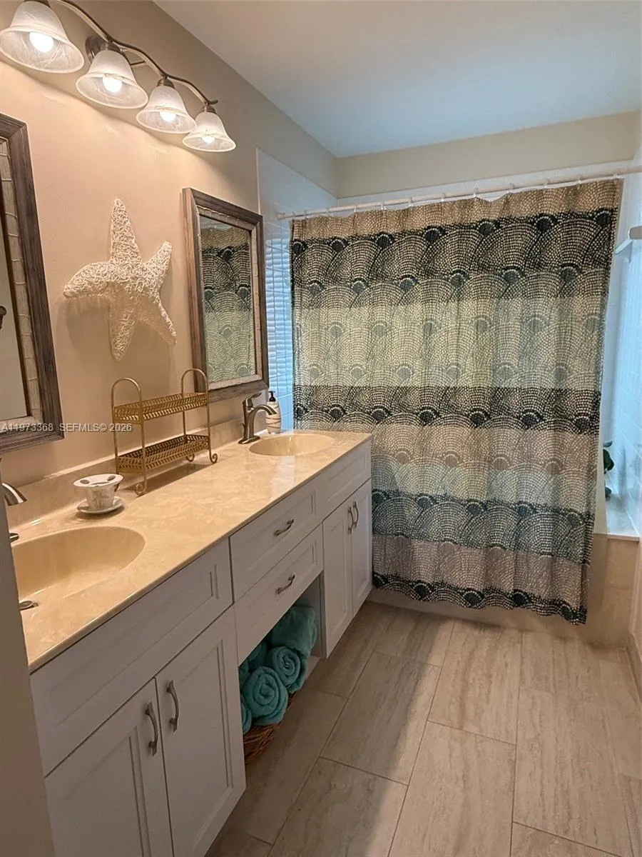 Master bath