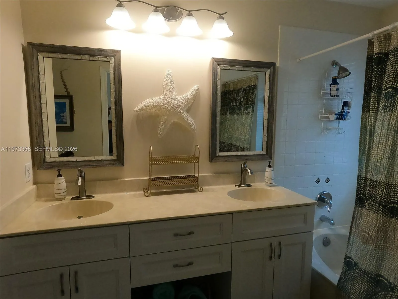 Master Bath - dual sink