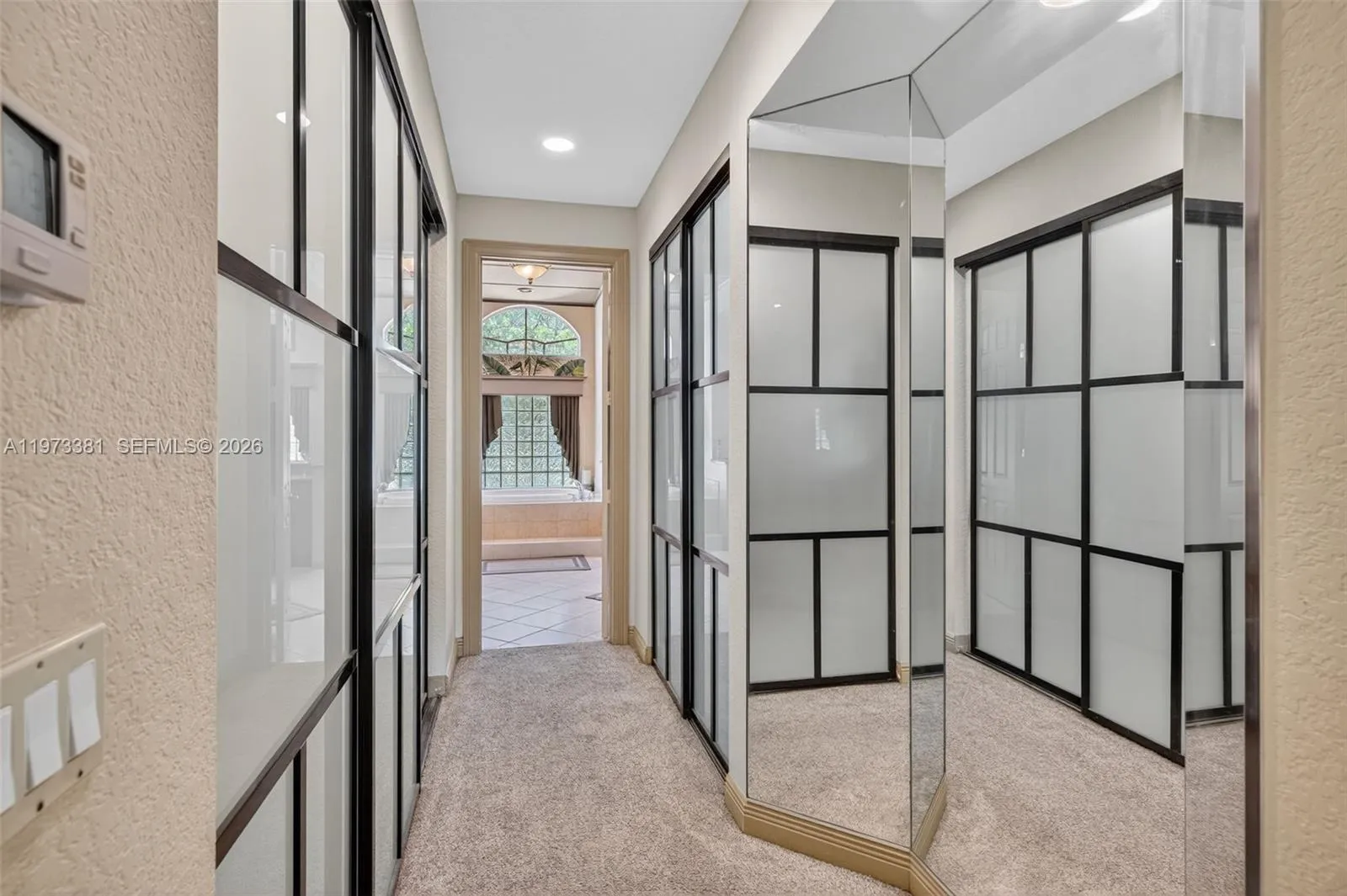 3792 Churchill Downs Dr, Davie, Florida 33328, Davie, Florida 33328, 5 Bedrooms Bedrooms, ,3 BathroomsBathrooms,Residential,For Sale,3792 Churchill Downs Dr, Davie, Florida 33328,A11973381