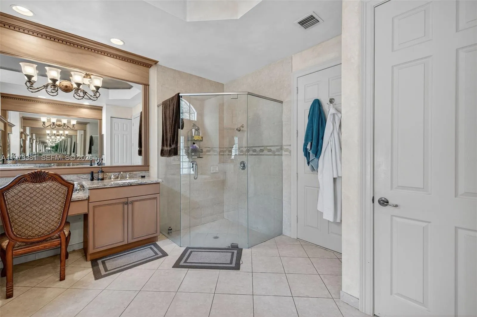 3792 Churchill Downs Dr, Davie, Florida 33328, Davie, Florida 33328, 5 Bedrooms Bedrooms, ,3 BathroomsBathrooms,Residential,For Sale,3792 Churchill Downs Dr, Davie, Florida 33328,A11973381