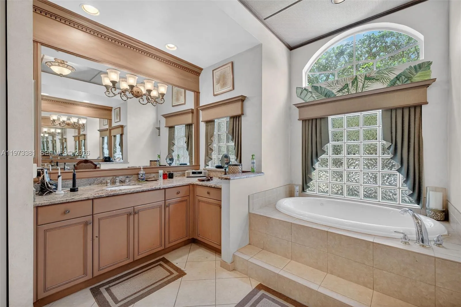 3792 Churchill Downs Dr, Davie, Florida 33328, Davie, Florida 33328, 5 Bedrooms Bedrooms, ,3 BathroomsBathrooms,Residential,For Sale,3792 Churchill Downs Dr, Davie, Florida 33328,A11973381