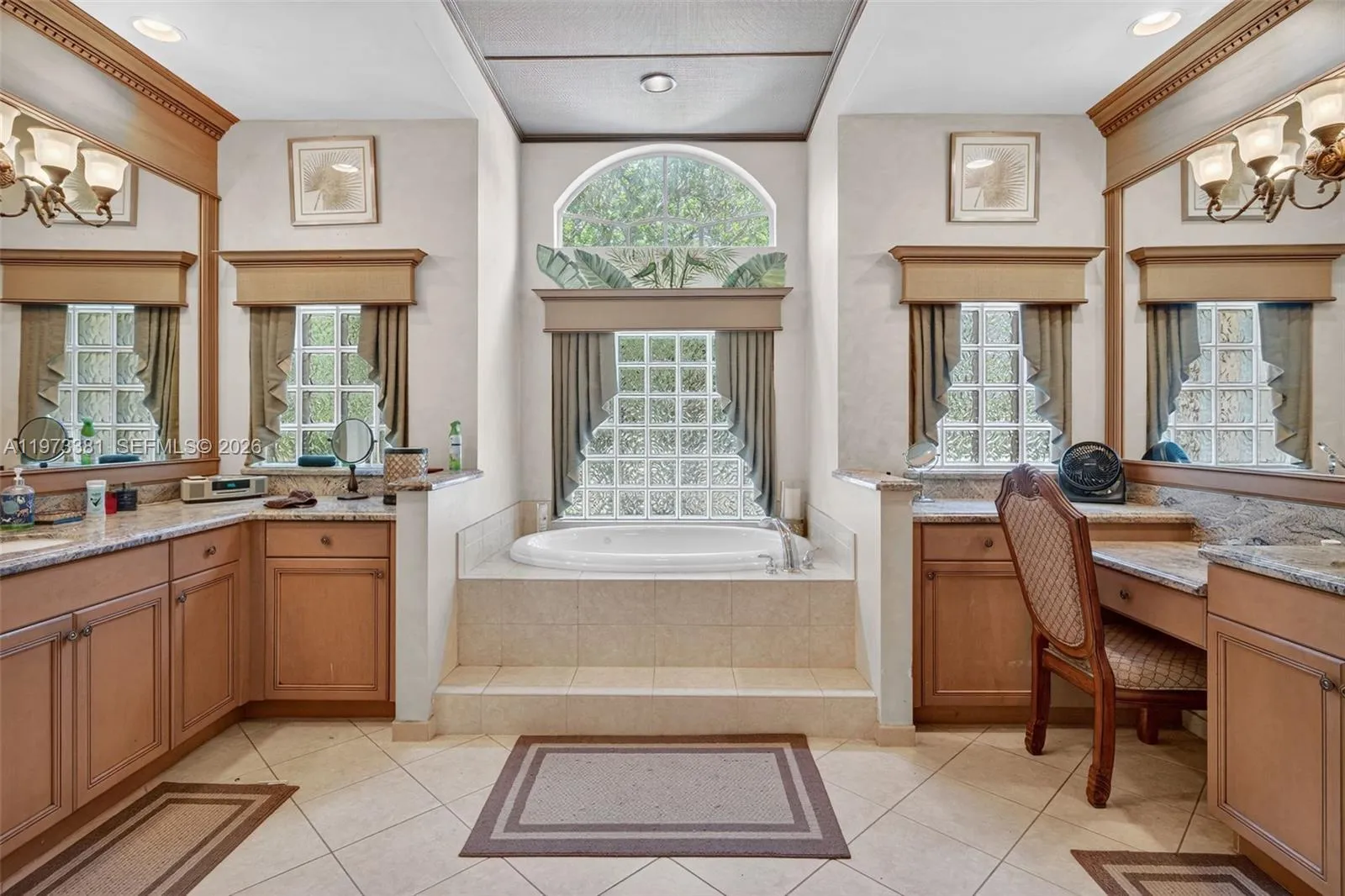 3792 Churchill Downs Dr, Davie, Florida 33328, Davie, Florida 33328, 5 Bedrooms Bedrooms, ,3 BathroomsBathrooms,Residential,For Sale,3792 Churchill Downs Dr, Davie, Florida 33328,A11973381