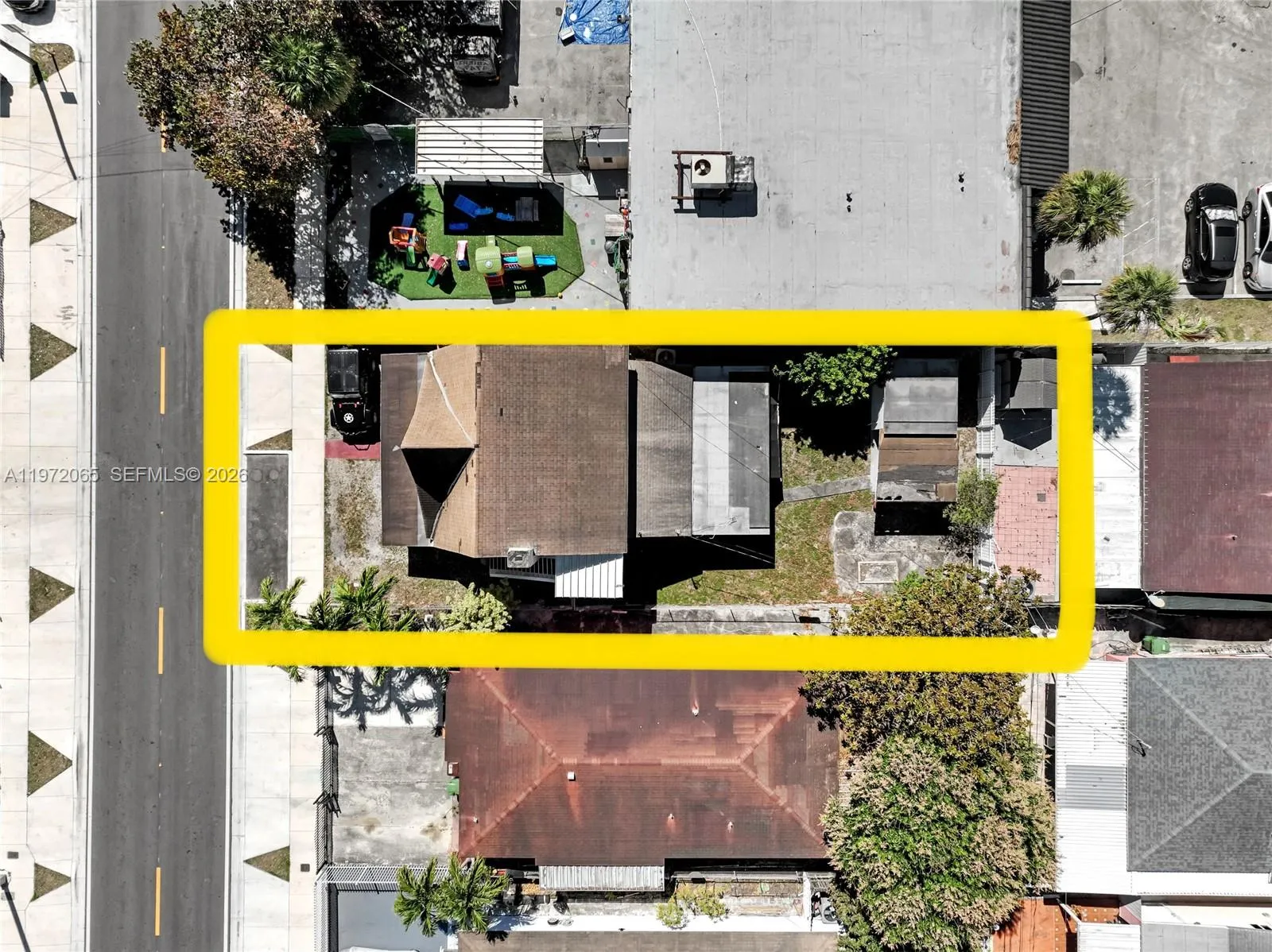 4318 E 8th Ct, Hialeah, Florida 33013, Hialeah, Florida 33013, 3 Bedrooms Bedrooms, ,1 BathroomBathrooms,Residential,For Sale,4318 E 8th Ct, Hialeah, Florida 33013,A11972065