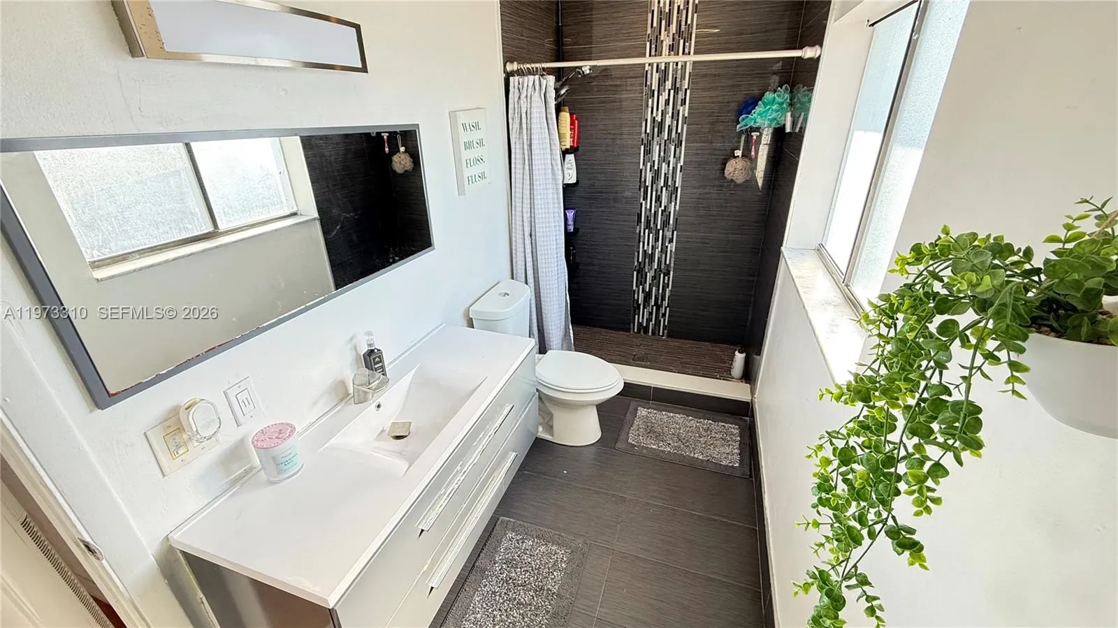 5685 Nw 194th Ln, Miami Gardens, Florida 33055, Miami Gardens, Florida 33055, 3 Bedrooms Bedrooms, ,2 BathroomsBathrooms,Residential,For Sale,5685 Nw 194th Ln, Miami Gardens, Florida 33055,A11973310