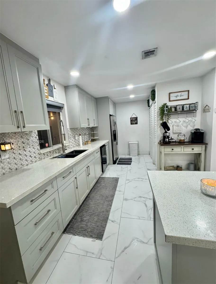 5685 Nw 194th Ln, Miami Gardens, Florida 33055, Miami Gardens, Florida 33055, 3 Bedrooms Bedrooms, ,2 BathroomsBathrooms,Residential,For Sale,5685 Nw 194th Ln, Miami Gardens, Florida 33055,A11973310