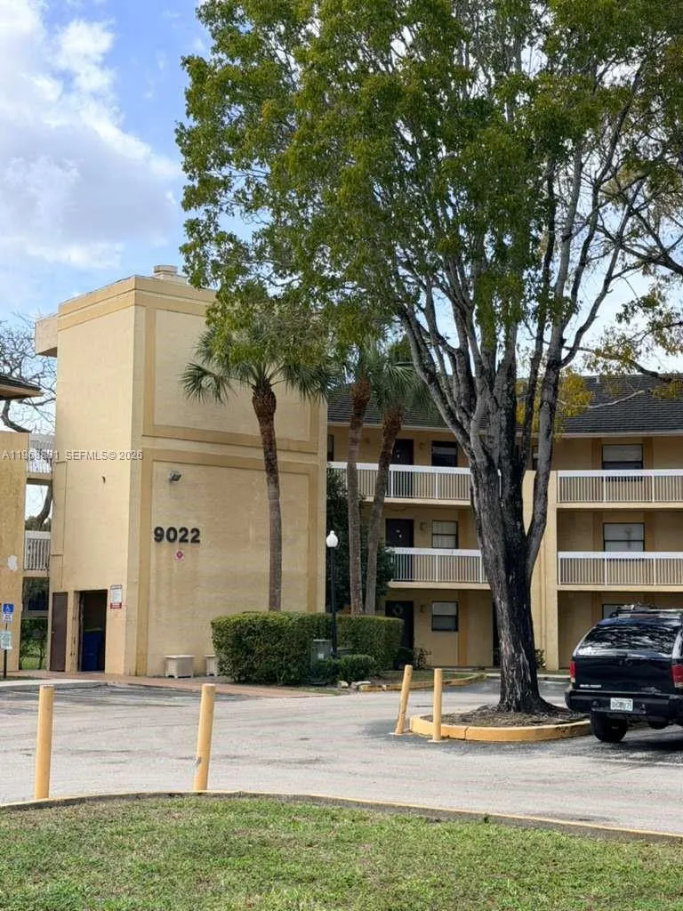 9022 Nw 28th Dr 2-206, Coral Springs, Florida 3306, Coral Springs, Florida 33065, 2 Bedrooms Bedrooms, ,2 BathroomsBathrooms,Residential,For Sale,9022 Nw 28th Dr 2-206, Coral Springs, Florida 3306,A11968881