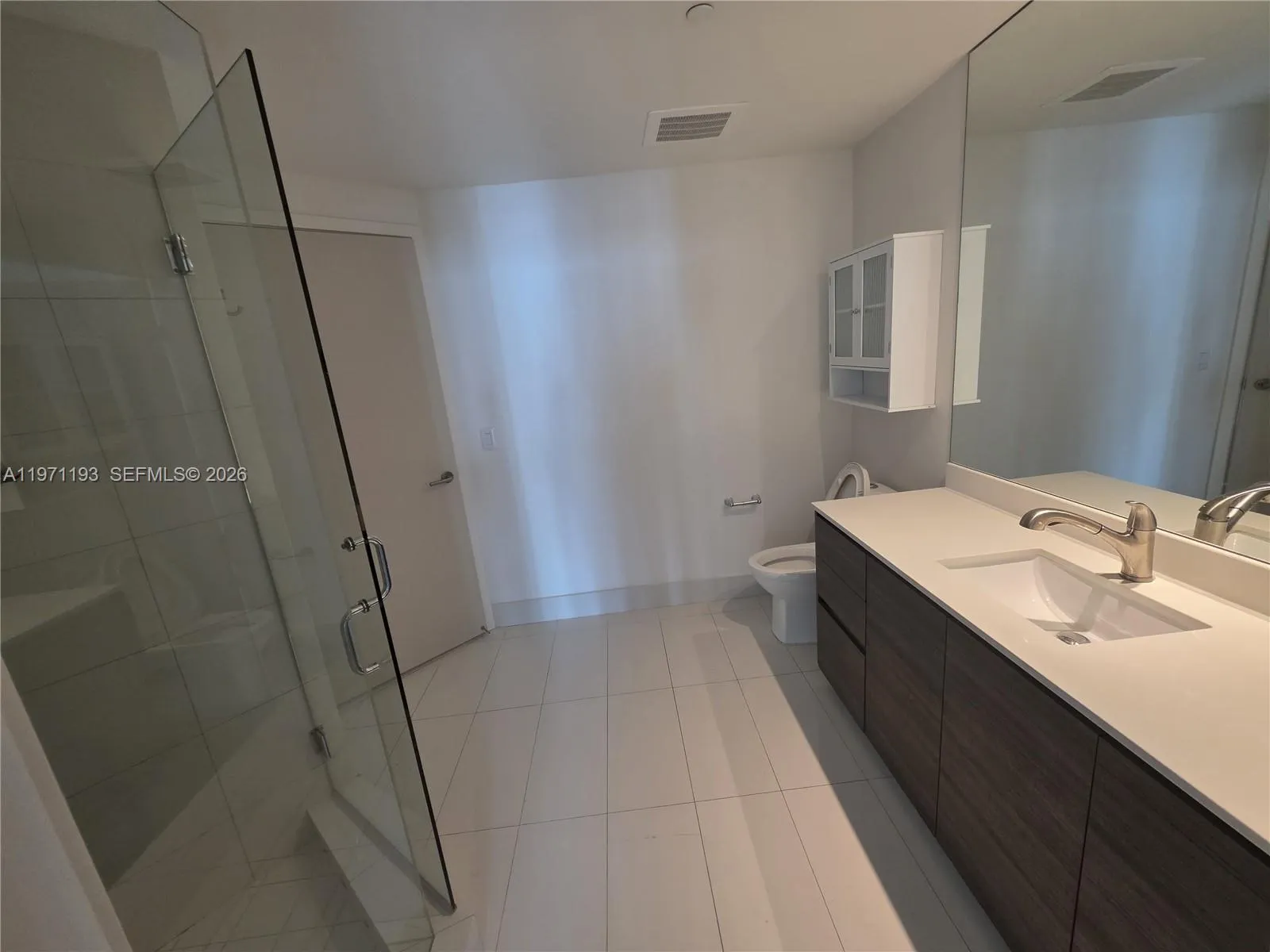 1100 S Miami Ave 2711, Miami, Florida 33130, Miami, Florida 33130, 2 Bedrooms Bedrooms, ,2 BathroomsBathrooms,Residential Lease,For Rent,1100 S Miami Ave 2711, Miami, Florida 33130,A11971193