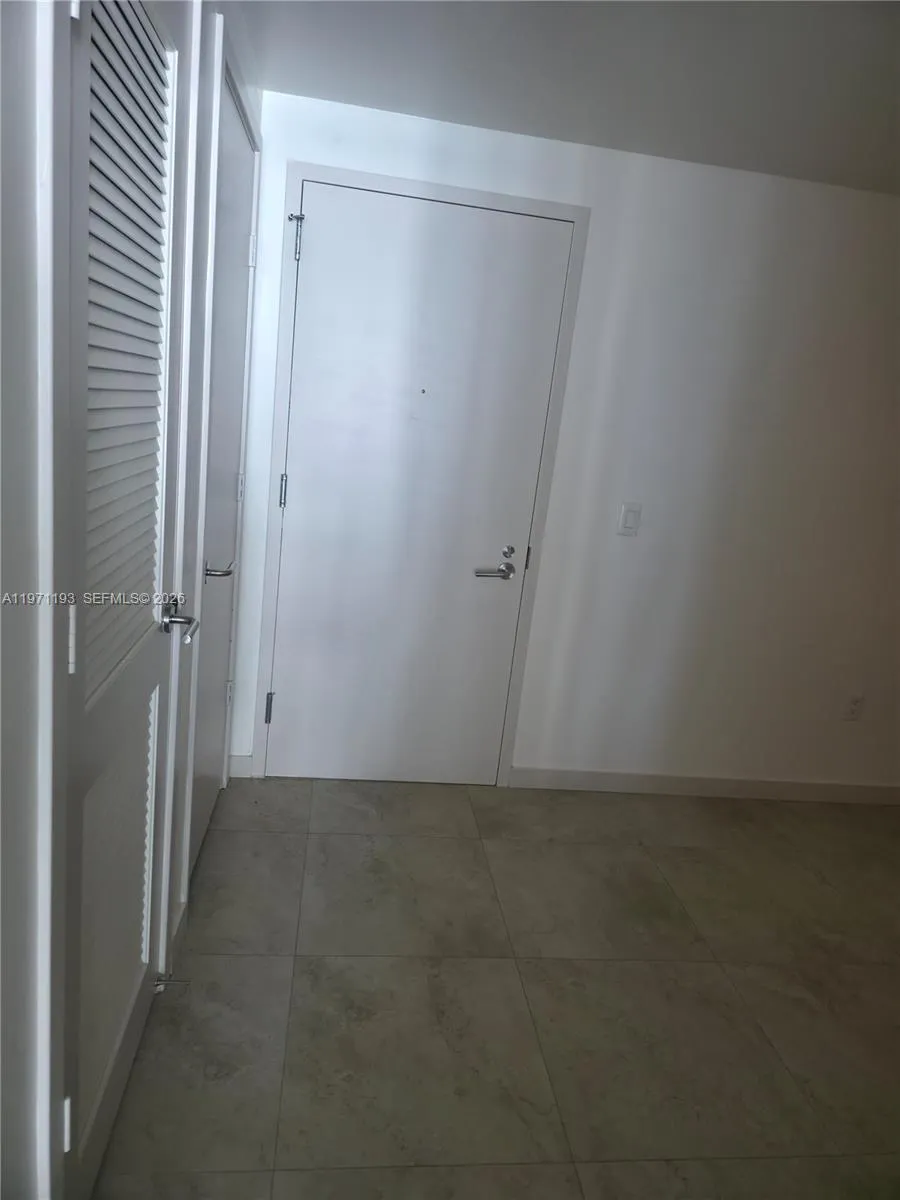 1100 S Miami Ave 2711, Miami, Florida 33130, Miami, Florida 33130, 2 Bedrooms Bedrooms, ,2 BathroomsBathrooms,Residential Lease,For Rent,1100 S Miami Ave 2711, Miami, Florida 33130,A11971193