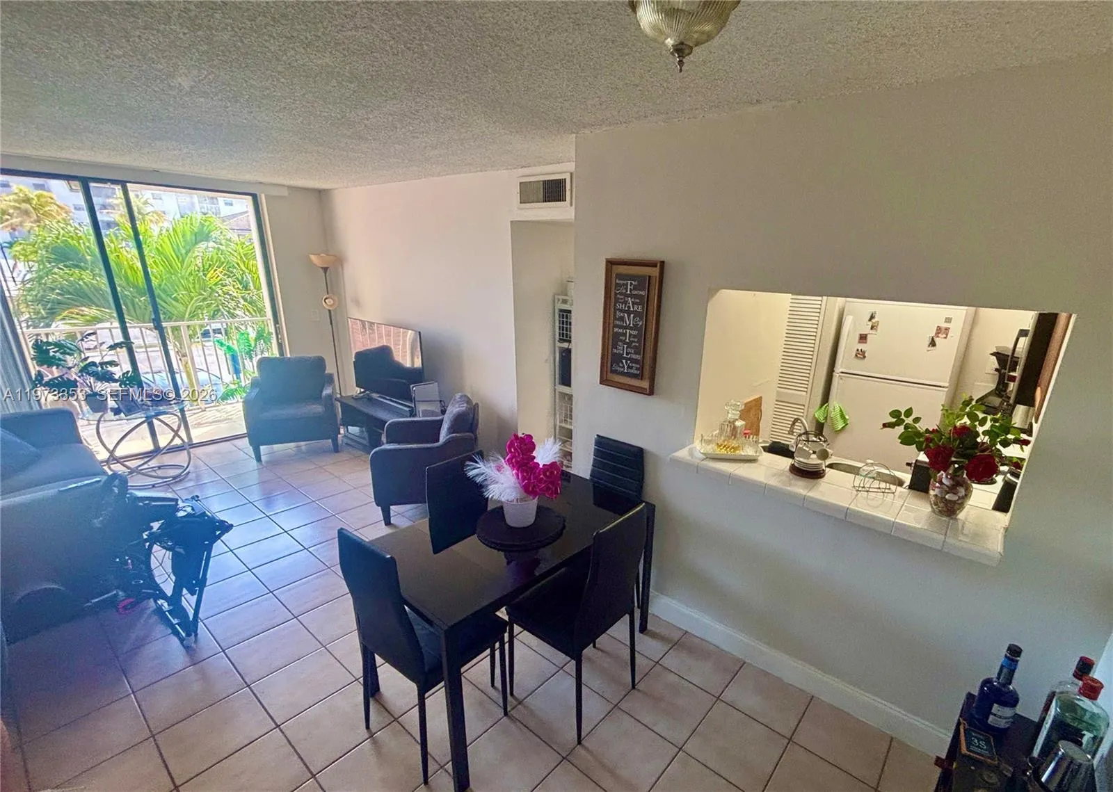 8145 Nw 7th St 210, Miami, Florida 33126, Miami, Florida 33126, 2 Bedrooms Bedrooms, ,2 BathroomsBathrooms,Residential Lease,For Rent,8145 Nw 7th St 210, Miami, Florida 33126,A11973353