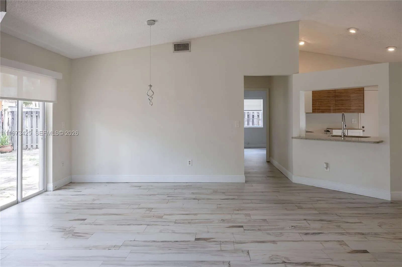 10121 Nw 51st Ln, Doral, Florida 33178, Doral, Florida 33178, 3 Bedrooms Bedrooms, ,2 BathroomsBathrooms,Residential Lease,For Rent,10121 Nw 51st Ln, Doral, Florida 33178,A11973425