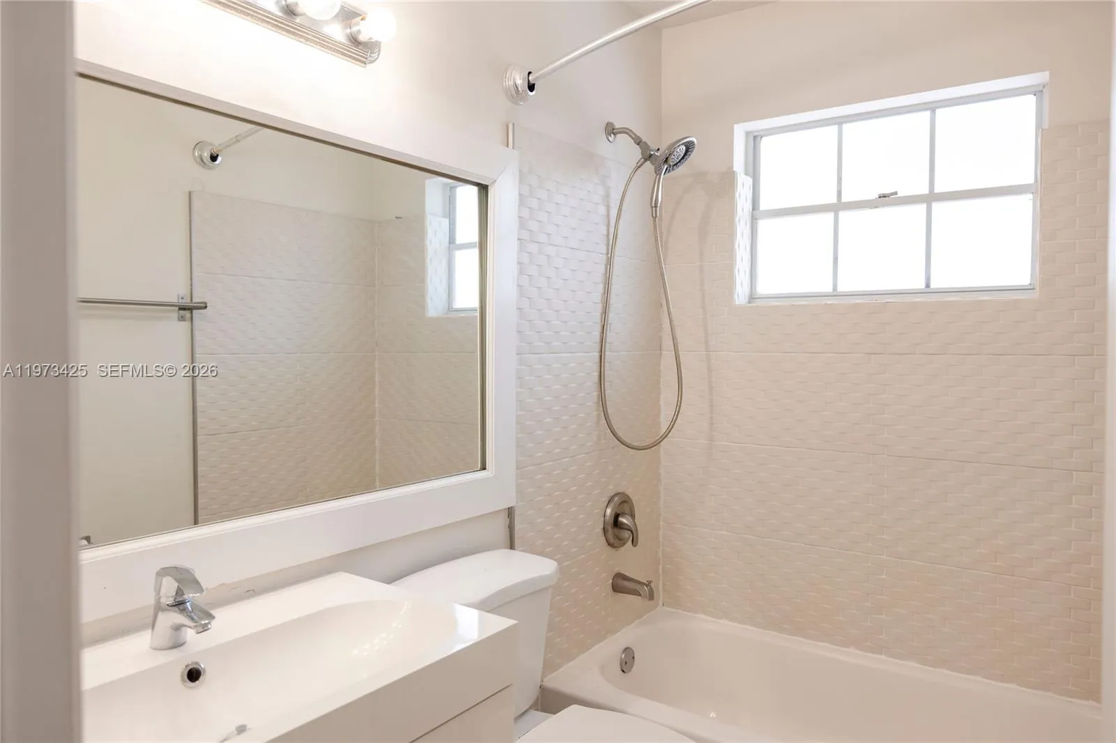 10121 Nw 51st Ln, Doral, Florida 33178, Doral, Florida 33178, 3 Bedrooms Bedrooms, ,2 BathroomsBathrooms,Residential Lease,For Rent,10121 Nw 51st Ln, Doral, Florida 33178,A11973425