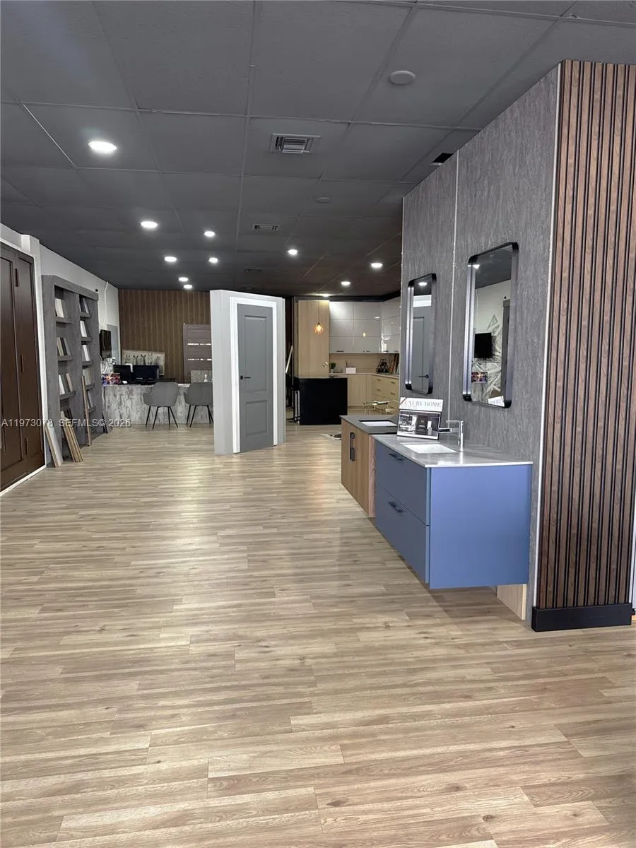 5200 N Federal Hwy 2, Fort Lauderdale, Florida 333, Fort Lauderdale, Florida 33308, ,Commercial Lease,For Rent,5200 N Federal Hwy 2, Fort Lauderdale, Florida 333,A11973078