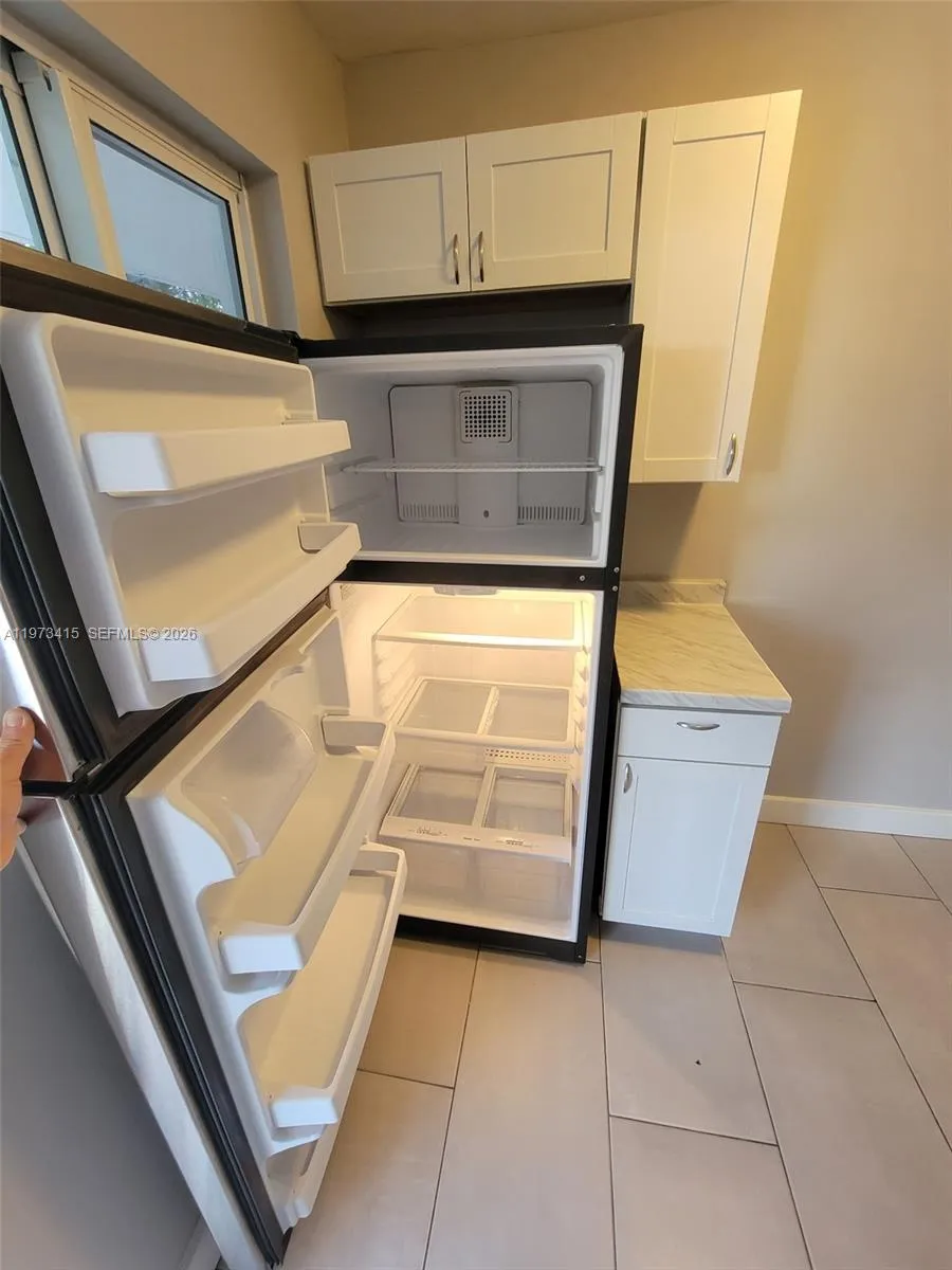 1150 Nw 1st Pl 2, Miami, Florida 33136, Miami, Florida 33136, 1 Bedroom Bedrooms, ,1 BathroomBathrooms,Residential Lease,For Rent,1150 Nw 1st Pl 2, Miami, Florida 33136,A11973415