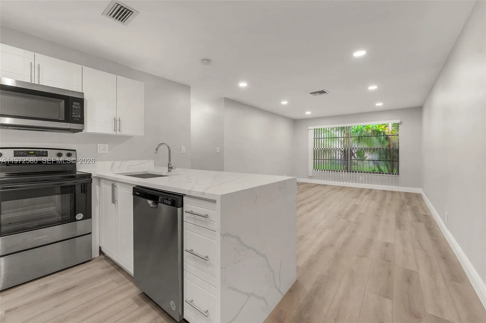 10379 Nw 35th St 10379, Coral Springs, Florida 330, Coral Springs, Florida 33065, 2 Bedrooms Bedrooms, ,2 BathroomsBathrooms,Residential Lease,For Rent,10379 Nw 35th St 10379, Coral Springs, Florida 330,A11972580