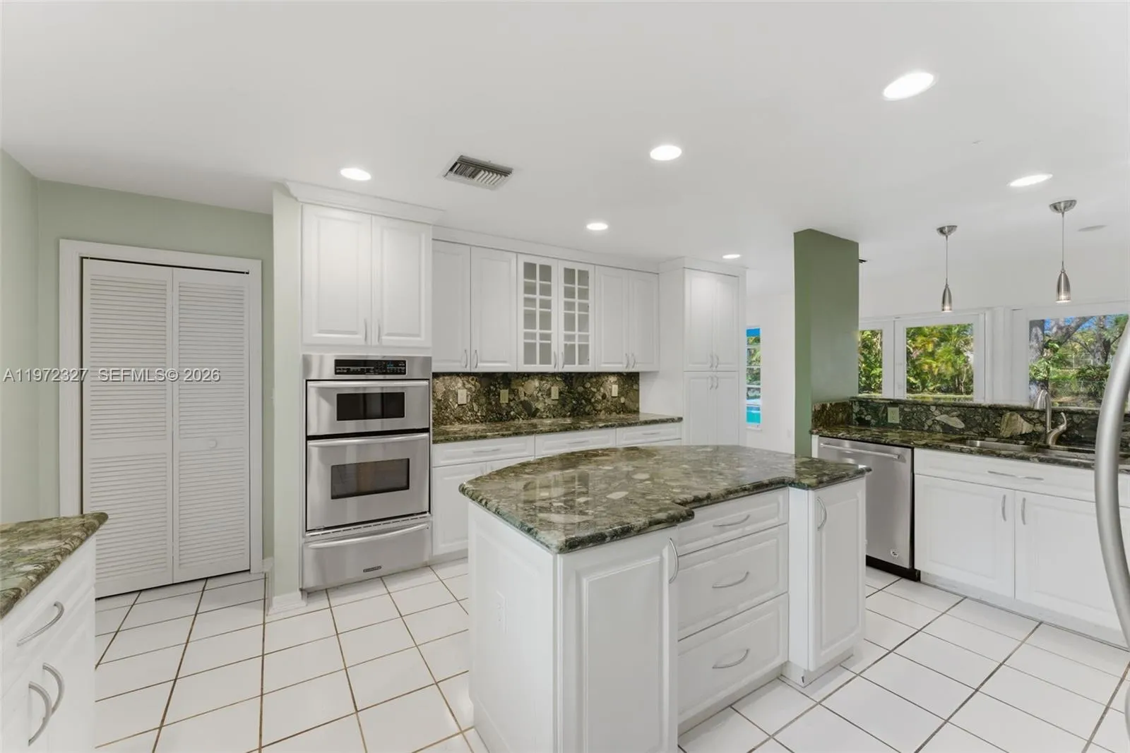 11450 Sw 92nd Ct, Miami, Florida 33176, Miami, Florida 33176, 4 Bedrooms Bedrooms, ,4 BathroomsBathrooms,Residential,For Sale,11450 Sw 92nd Ct, Miami, Florida 33176,A11972327