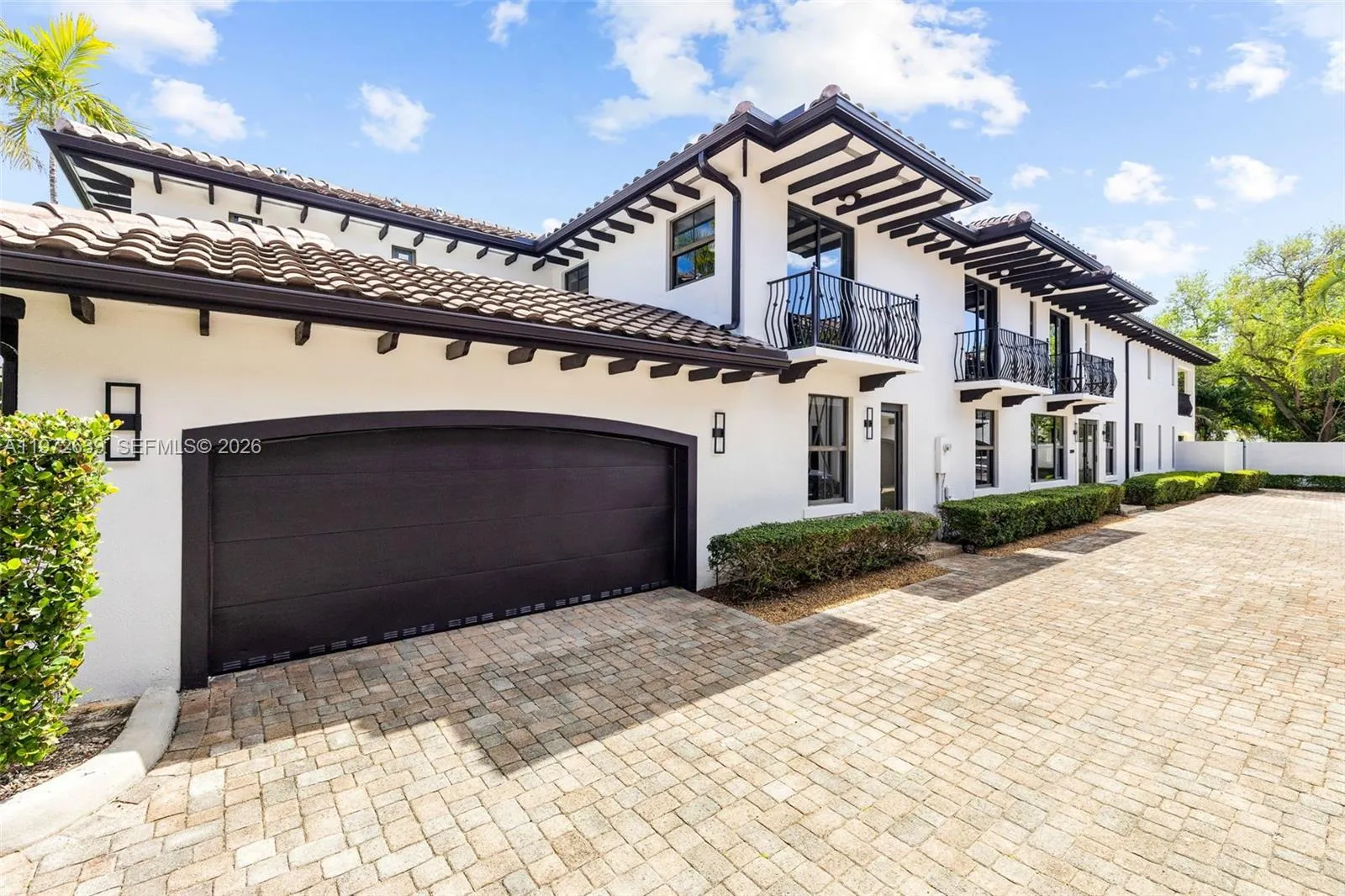 3020 Mcdonald St 22, Miami, Florida 33133, Miami, Florida 33133, 5 Bedrooms Bedrooms, ,4 BathroomsBathrooms,Residential Lease,For Rent,3020 Mcdonald St 22, Miami, Florida 33133,A11972639