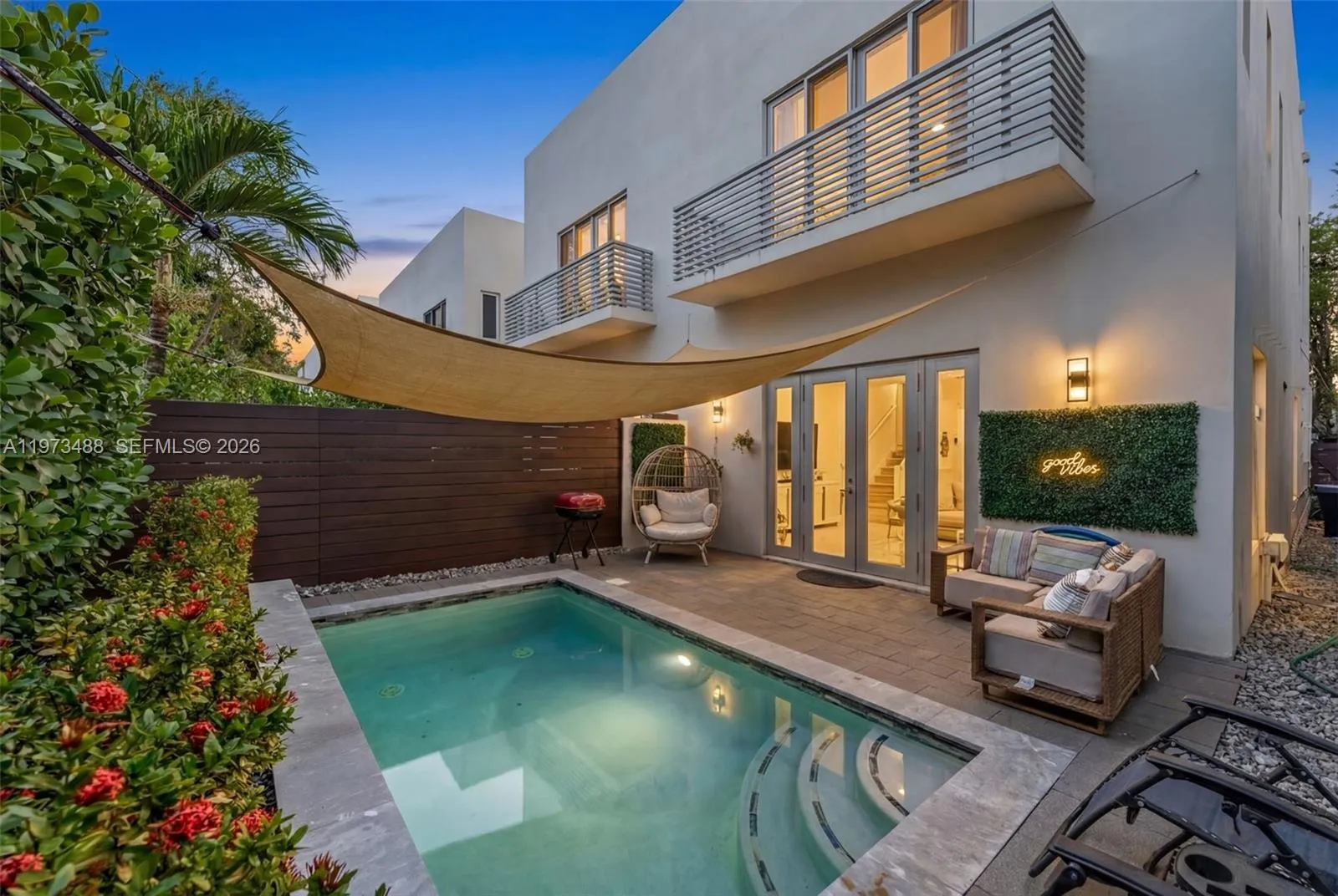 3055 Carter St 3055, Miami, Florida 33133, Miami, Florida 33133, 3 Bedrooms Bedrooms, ,2 BathroomsBathrooms,Residential Lease,For Rent,3055 Carter St 3055, Miami, Florida 33133,A11973488