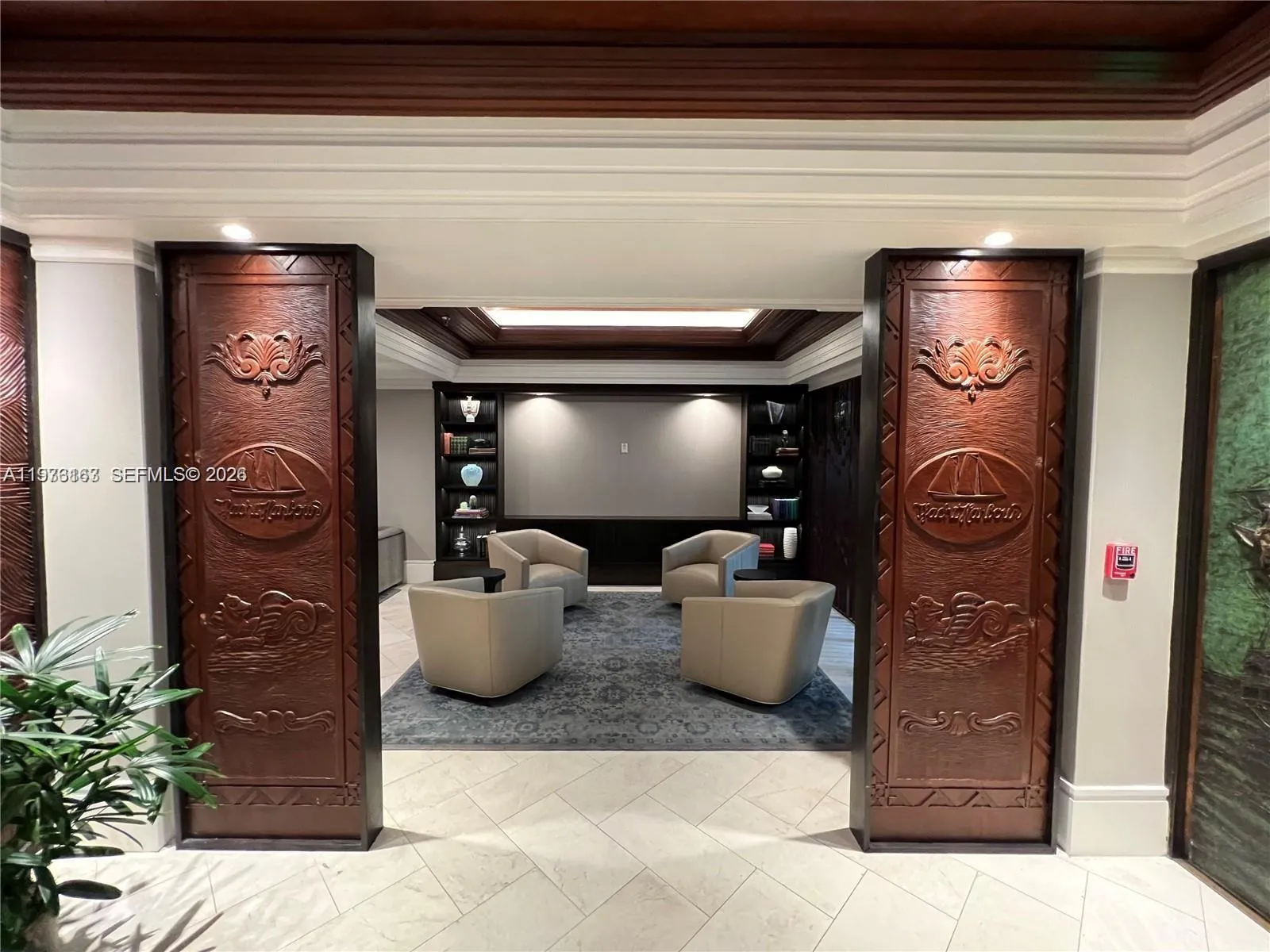2901 S Bayshore Dr 8a, Miami, Florida 33133, Miami, Florida 33133, 2 Bedrooms Bedrooms, ,2 BathroomsBathrooms,Residential Lease,For Rent,2901 S Bayshore Dr 8a, Miami, Florida 33133,A11973163