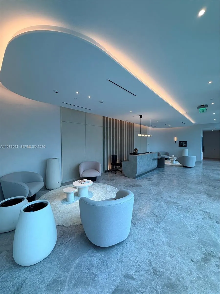 9201 E Bay Harbor Dr 303, Bay Harbor Islands, Flor, Bay Harbor Islands, Florida 33154, 2 Bedrooms Bedrooms, ,2 BathroomsBathrooms,Residential Lease,For Rent,9201 E Bay Harbor Dr 303, Bay Harbor Islands, Flor,A11973521