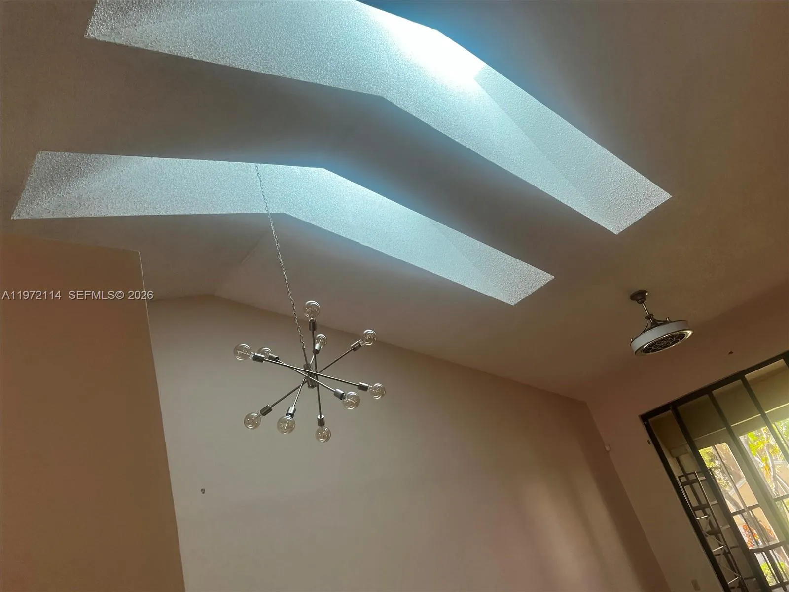 9831 Nw 1st Ct 9831, Plantation, Florida 33324, Plantation, Florida 33324, 2 Bedrooms Bedrooms, ,2 BathroomsBathrooms,Residential Lease,For Rent,9831 Nw 1st Ct 9831, Plantation, Florida 33324,A11972114