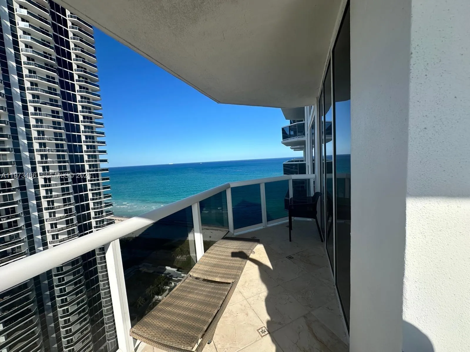 4775 Collins Ave 2407, Miami Beach, Florida 33140, Miami Beach, Florida 33140, 2 Bedrooms Bedrooms, ,2 BathroomsBathrooms,Residential,For Sale,4775 Collins Ave 2407, Miami Beach, Florida 33140,A11973486