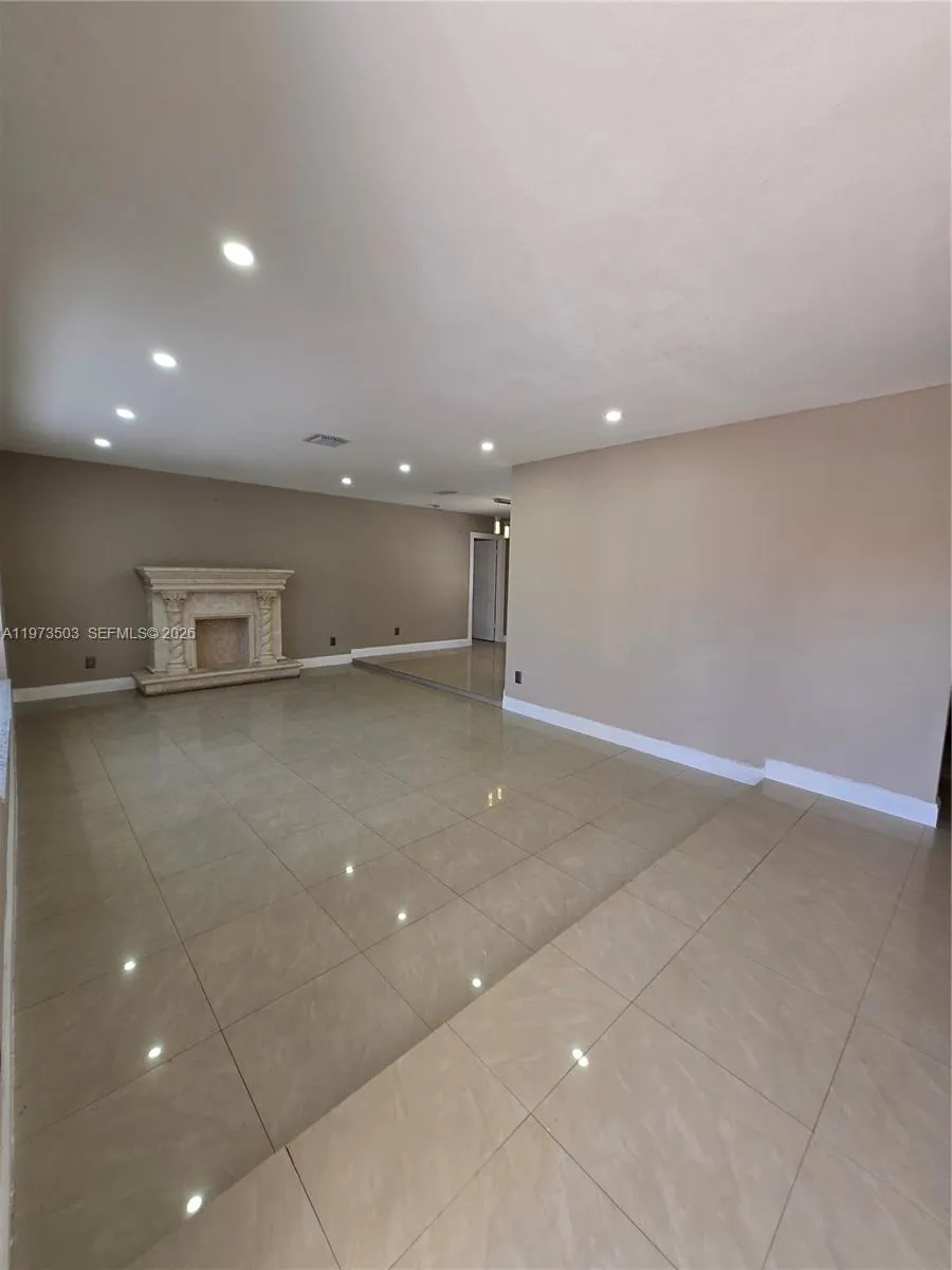 10805 Sw 165th Ter, Miami, Florida 33157, Miami, Florida 33157, 4 Bedrooms Bedrooms, ,2 BathroomsBathrooms,Residential Lease,For Rent,10805 Sw 165th Ter, Miami, Florida 33157,A11973503