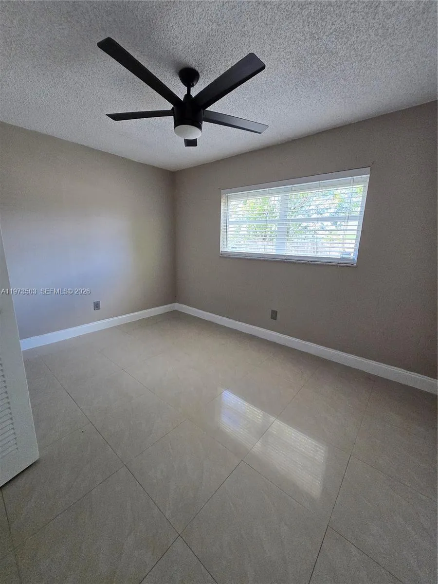 10805 Sw 165th Ter, Miami, Florida 33157, Miami, Florida 33157, 4 Bedrooms Bedrooms, ,2 BathroomsBathrooms,Residential Lease,For Rent,10805 Sw 165th Ter, Miami, Florida 33157,A11973503