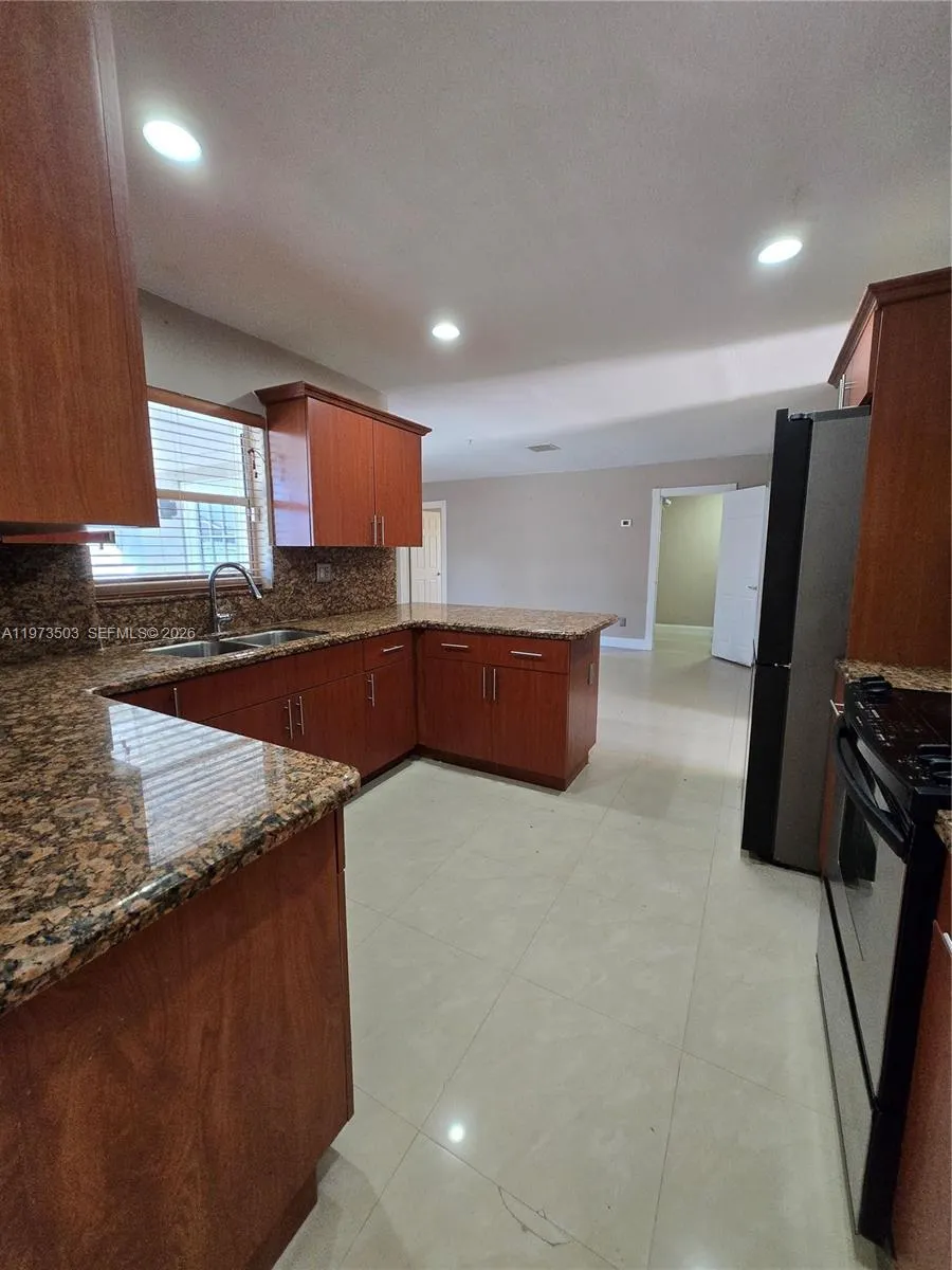 10805 Sw 165th Ter, Miami, Florida 33157, Miami, Florida 33157, 4 Bedrooms Bedrooms, ,2 BathroomsBathrooms,Residential Lease,For Rent,10805 Sw 165th Ter, Miami, Florida 33157,A11973503