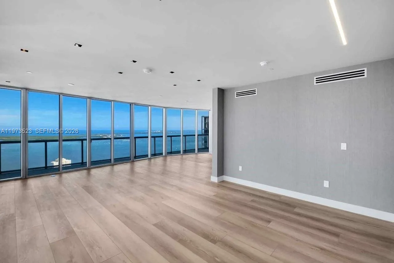 465 Brickell Ave 5701, Miami, Florida 33131, Miami, Florida 33131, 5 Bedrooms Bedrooms, ,5 BathroomsBathrooms,Residential Lease,For Rent,465 Brickell Ave 5701, Miami, Florida 33131,A11973523