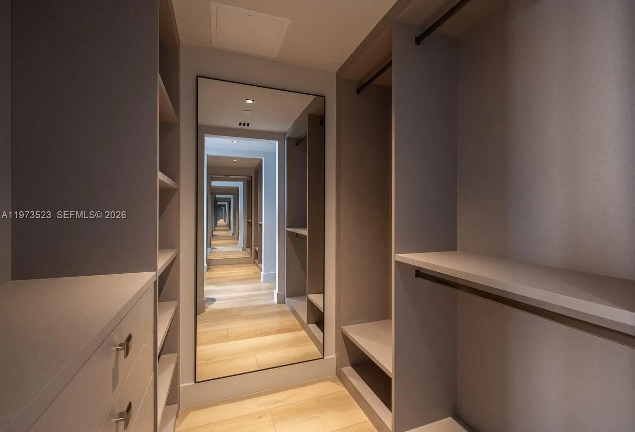 465 Brickell Ave 5701, Miami, Florida 33131, Miami, Florida 33131, 5 Bedrooms Bedrooms, ,5 BathroomsBathrooms,Residential Lease,For Rent,465 Brickell Ave 5701, Miami, Florida 33131,A11973523