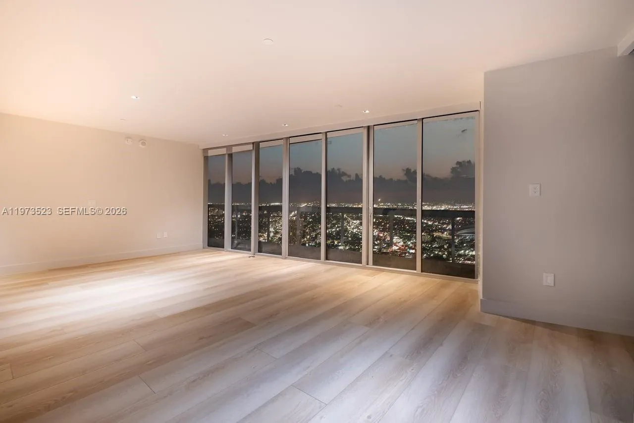 465 Brickell Ave 5701, Miami, Florida 33131, Miami, Florida 33131, 5 Bedrooms Bedrooms, ,5 BathroomsBathrooms,Residential Lease,For Rent,465 Brickell Ave 5701, Miami, Florida 33131,A11973523