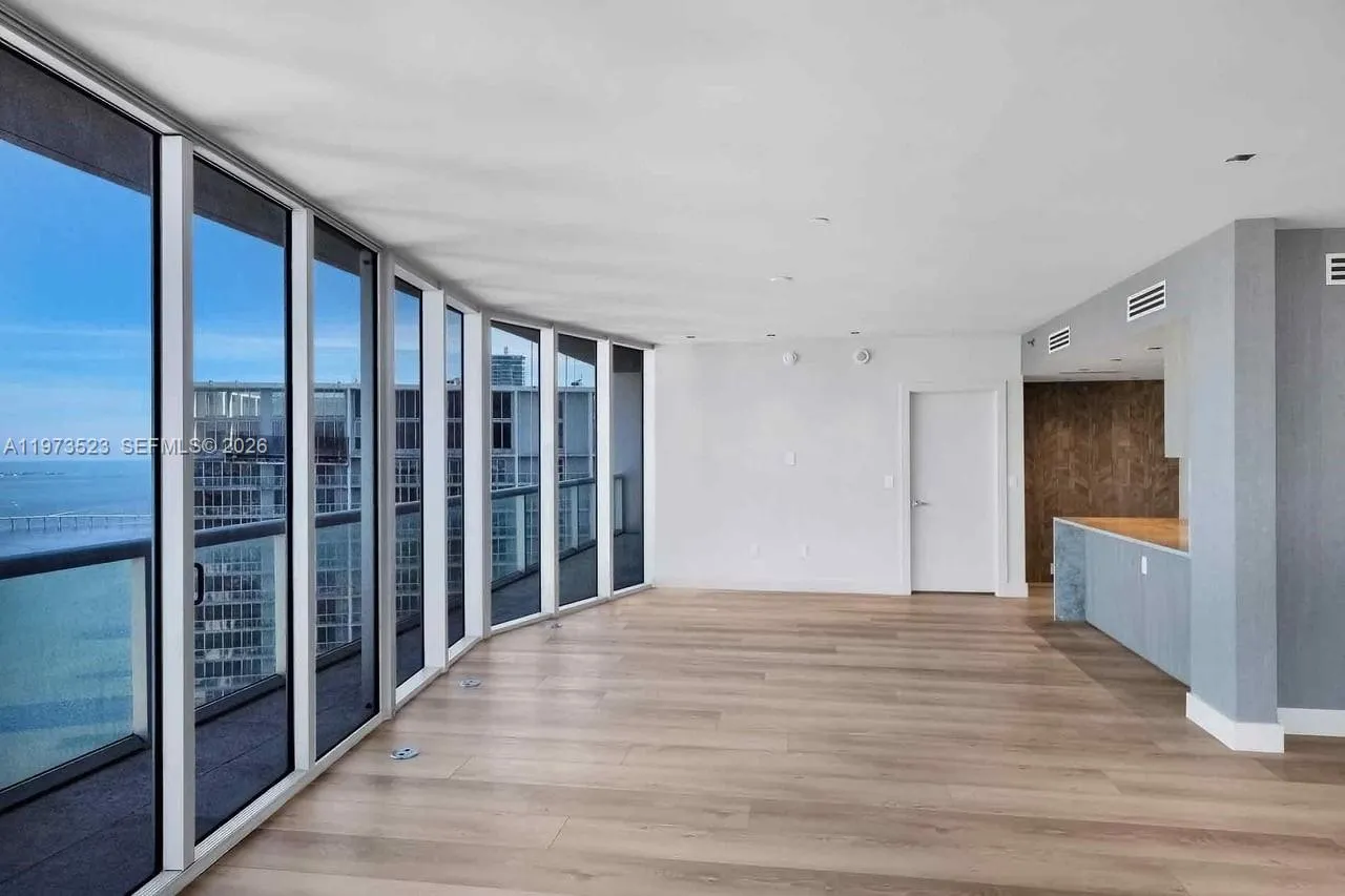 465 Brickell Ave 5701, Miami, Florida 33131, Miami, Florida 33131, 5 Bedrooms Bedrooms, ,5 BathroomsBathrooms,Residential Lease,For Rent,465 Brickell Ave 5701, Miami, Florida 33131,A11973523