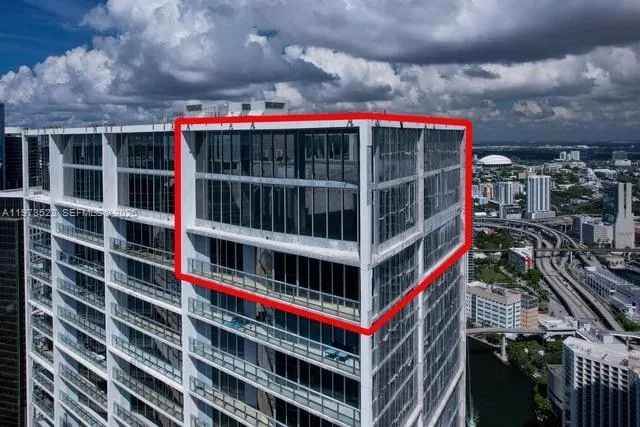 465 Brickell Ave 5701, Miami, Florida 33131, Miami, Florida 33131, 5 Bedrooms Bedrooms, ,5 BathroomsBathrooms,Residential Lease,For Rent,465 Brickell Ave 5701, Miami, Florida 33131,A11973523