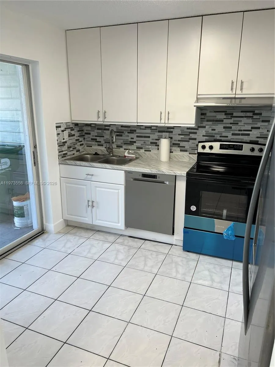 13795 Sw 147th Cir Ln 1-12, Miami, Florida 33186, Miami, Florida 33186, 2 Bedrooms Bedrooms, ,2 BathroomsBathrooms,Residential,For Sale,13795 Sw 147th Cir Ln 1-12, Miami, Florida 33186,A11973558
