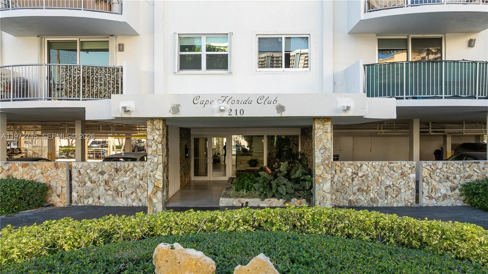 210 Sea View Dr 207, Key Biscayne, Florida 33149, Key Biscayne, Florida 33149, 1 Bedroom Bedrooms, ,1 BathroomBathrooms,Residential,For Sale,210 Sea View Dr 207, Key Biscayne, Florida 33149,A11972715
