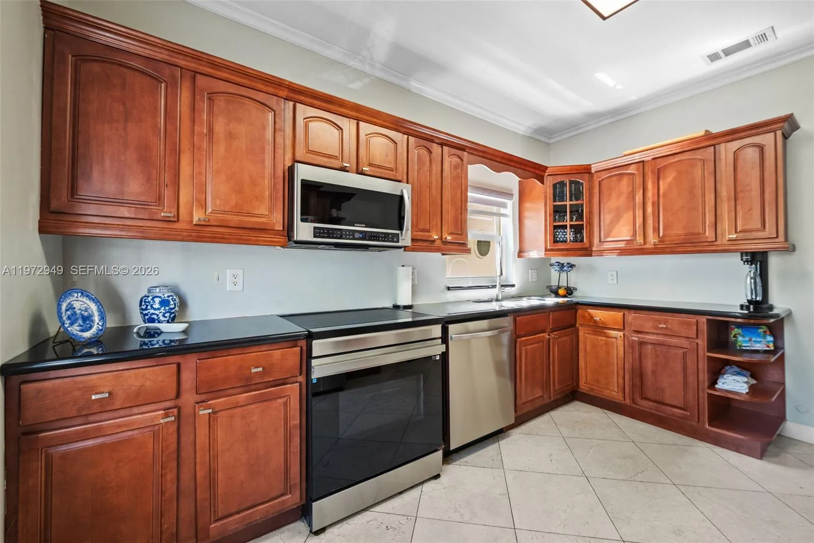 1026 Sw 180th Ter, Pembroke Pines, Florida 33029, Pembroke Pines, Florida 33029, 3 Bedrooms Bedrooms, ,2 BathroomsBathrooms,Residential,For Sale,1026 Sw 180th Ter, Pembroke Pines, Florida 33029,A11972949