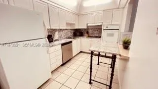 19370 Collins Ave 221, Sunny Isles Beach, Florida, Sunny Isles Beach, Florida 33160, 1 Bedroom Bedrooms, ,1 BathroomBathrooms,Residential Lease,For Rent,19370 Collins Ave 221, Sunny Isles Beach, Florida ,A11973561
