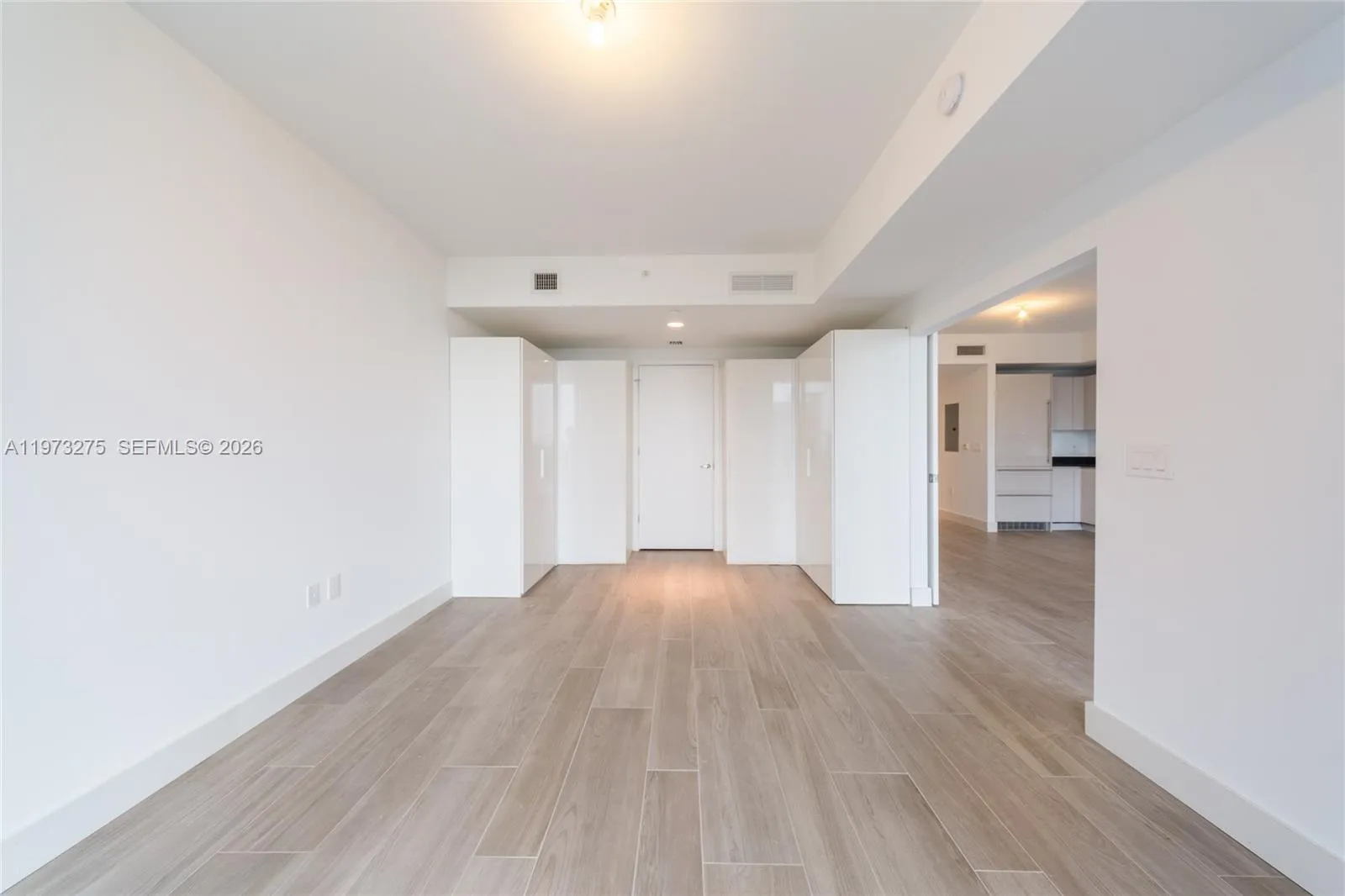 1010 Brickell Ave 2908, Miami, Florida 33131, Miami, Florida 33131, 1 Bedroom Bedrooms, ,1 BathroomBathrooms,Residential Lease,For Rent,1010 Brickell Ave 2908, Miami, Florida 33131,A11973275