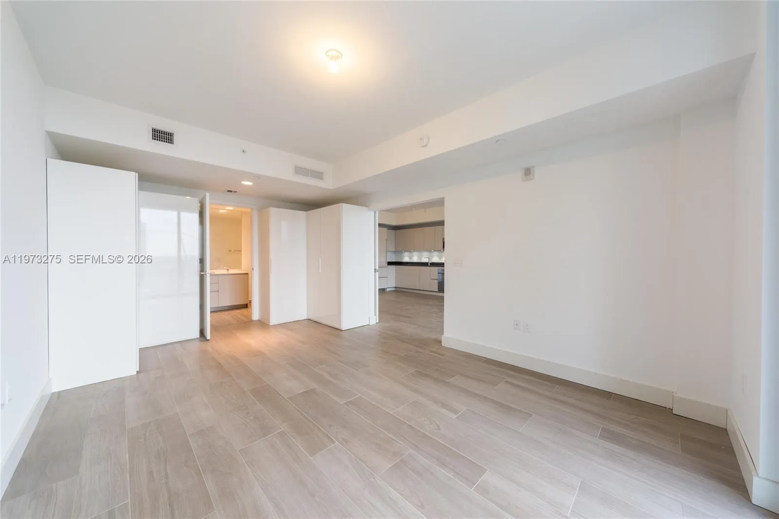 1010 Brickell Ave 2908, Miami, Florida 33131, Miami, Florida 33131, 1 Bedroom Bedrooms, ,1 BathroomBathrooms,Residential Lease,For Rent,1010 Brickell Ave 2908, Miami, Florida 33131,A11973275