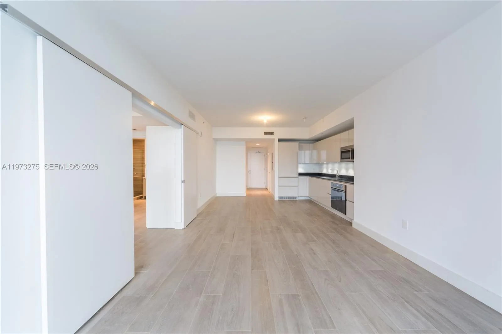 1010 Brickell Ave 2908, Miami, Florida 33131, Miami, Florida 33131, 1 Bedroom Bedrooms, ,1 BathroomBathrooms,Residential Lease,For Rent,1010 Brickell Ave 2908, Miami, Florida 33131,A11973275