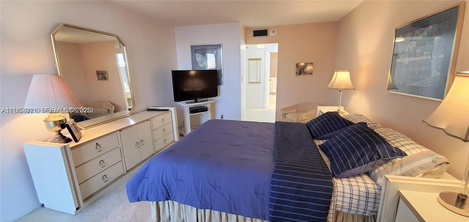 100 Bayview Dr 603, Sunny Isles Beach, Florida 331, Sunny Isles Beach, Florida 33160, 2 Bedrooms Bedrooms, ,2 BathroomsBathrooms,Residential,For Sale,100 Bayview Dr 603, Sunny Isles Beach, Florida 331,A11962911